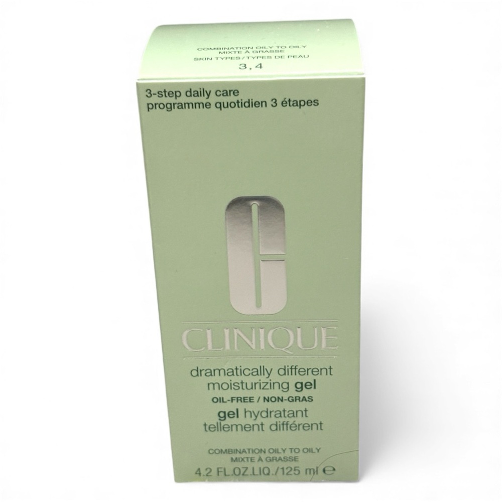 Clinique Dramatically Different Moisturizing Gel NWT - Picture 4 of 5